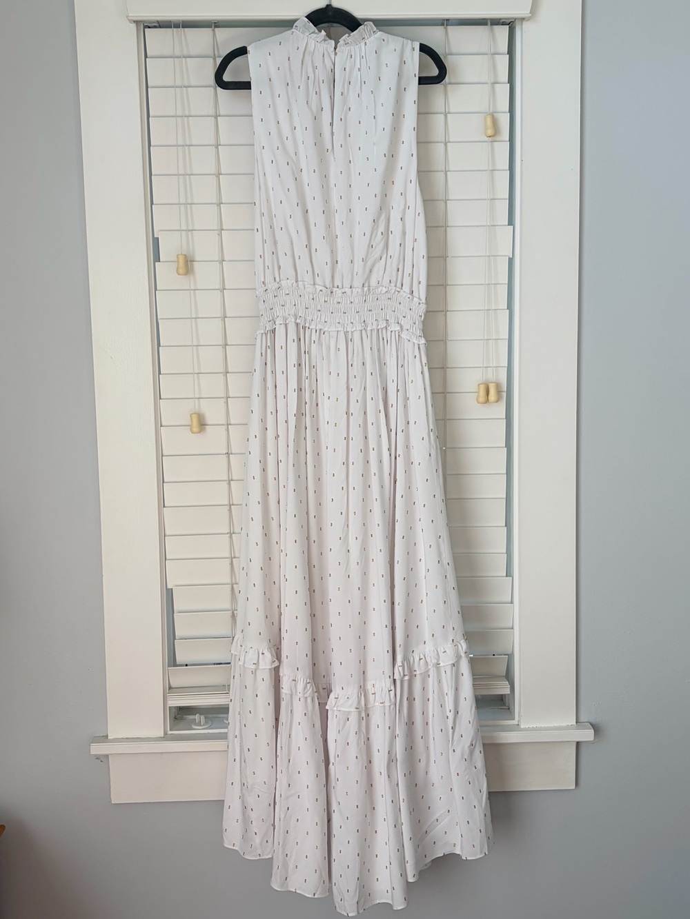 Lilly Pulitzer Resort White Sleeveless Dress with Gold Dot Accents “Clip Chaya” - Picture 11 of 11